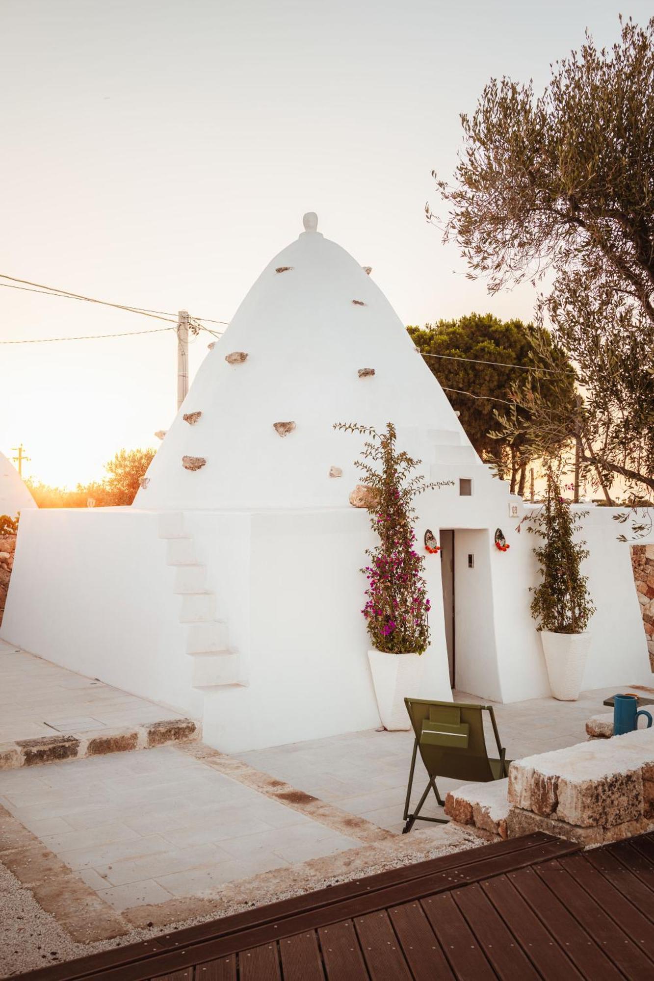 Villa Trullomare & Pool - Housea *